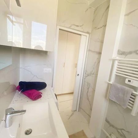 Appartement 2P Idealement Place Juan Les Pins 外观 照片